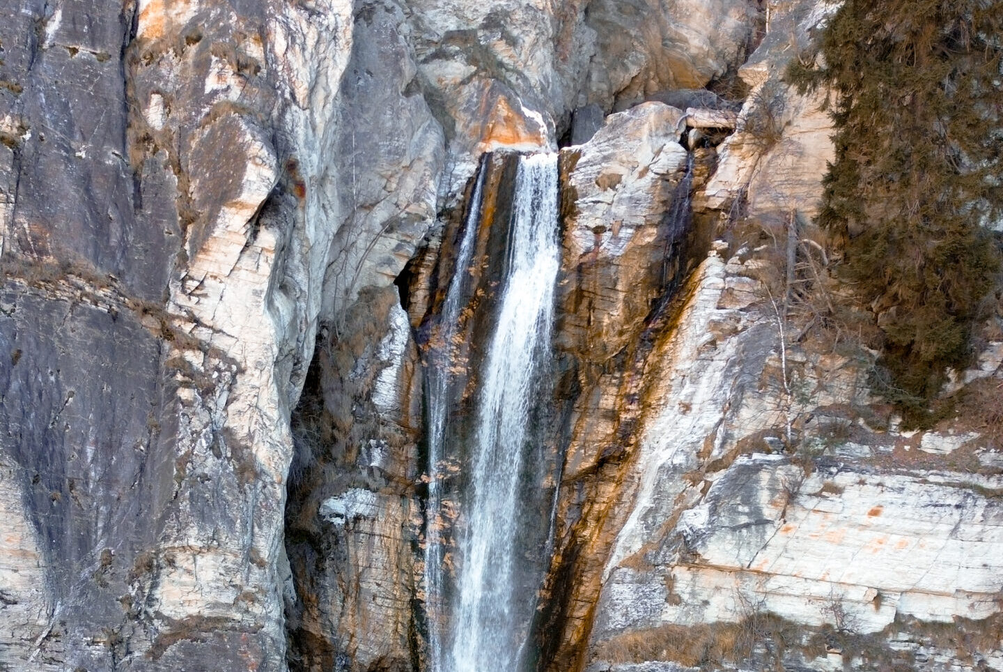 Cascade Turtmann, Valais